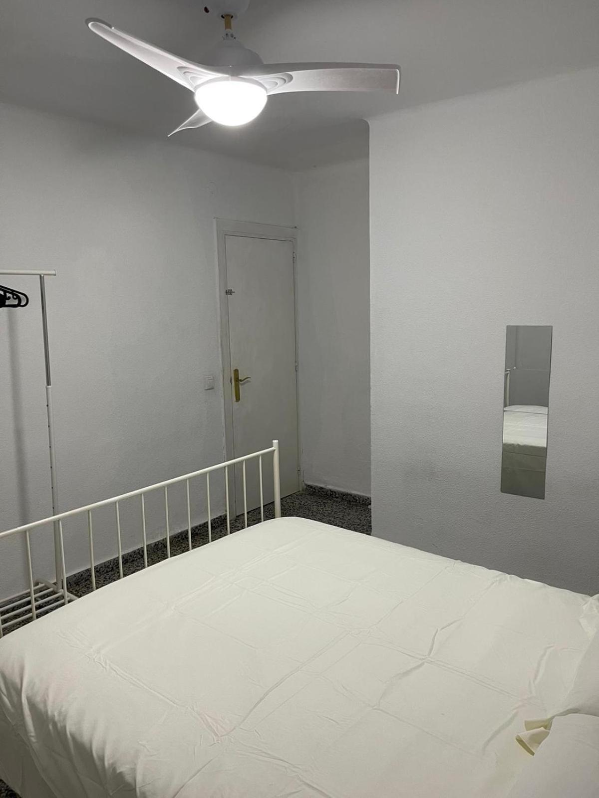 Apartamento De Habitaciones Privadas En El Centro De Μάλαγα Εξωτερικό φωτογραφία